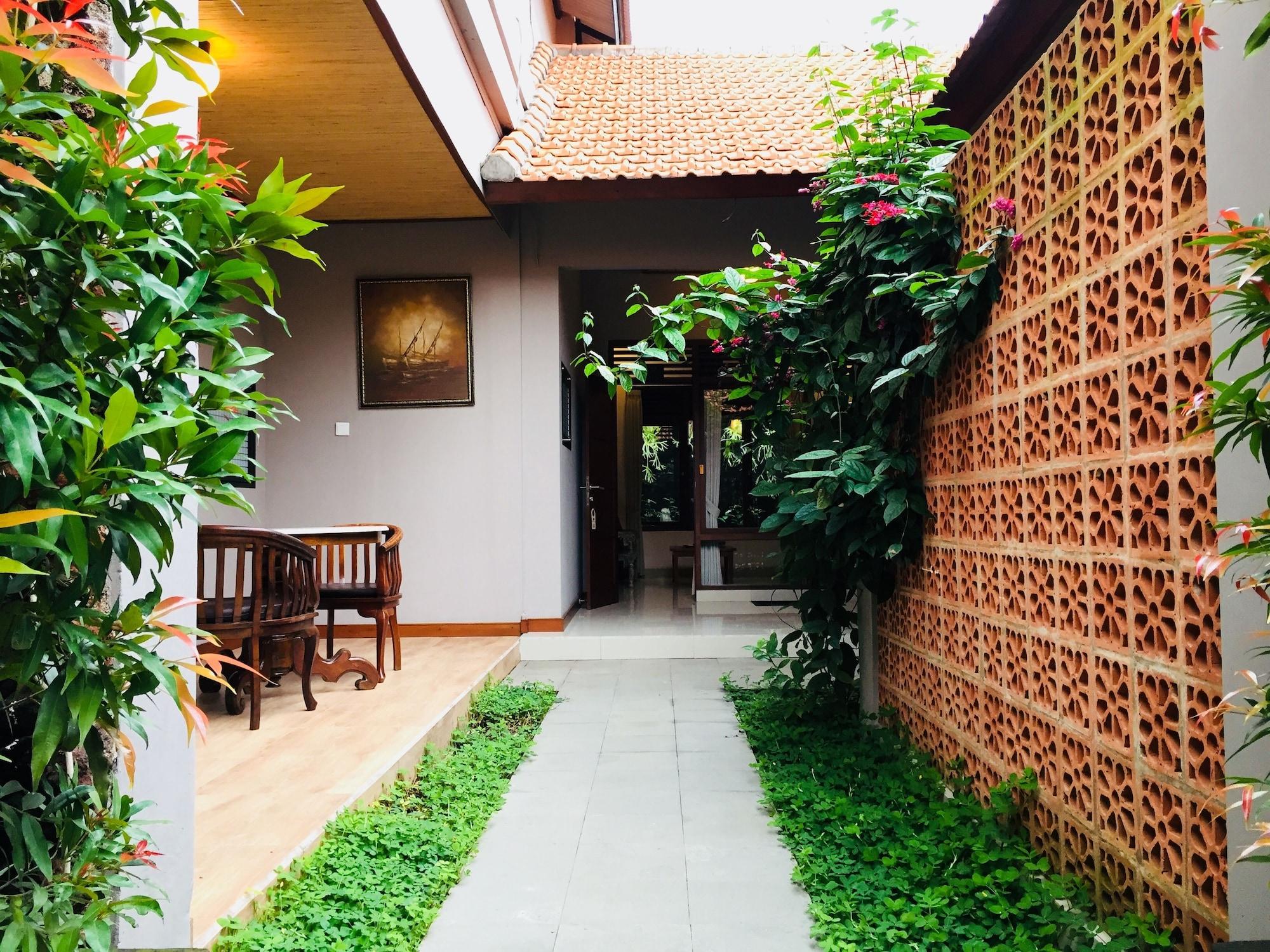 Taman Harum Holiday park 3*